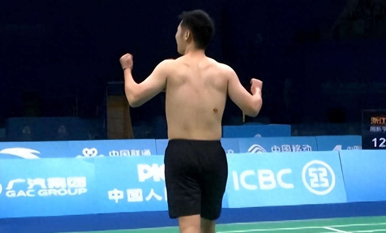 开云APP-日本队鏖战韩国队，石宇奇统治全场