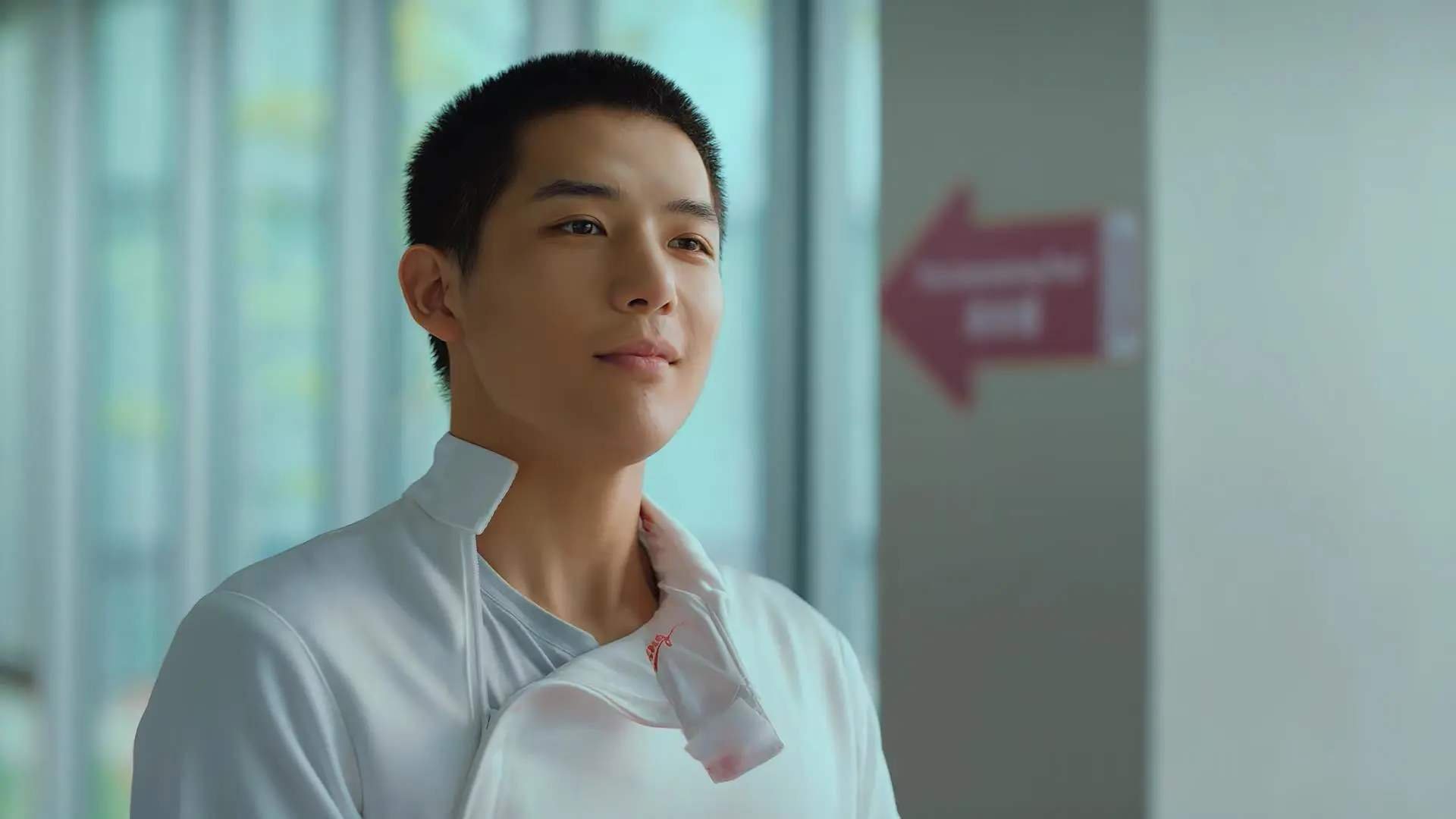 沉默领袖的逆袭,当爱德华兹用稳定撕裂活塞的防线