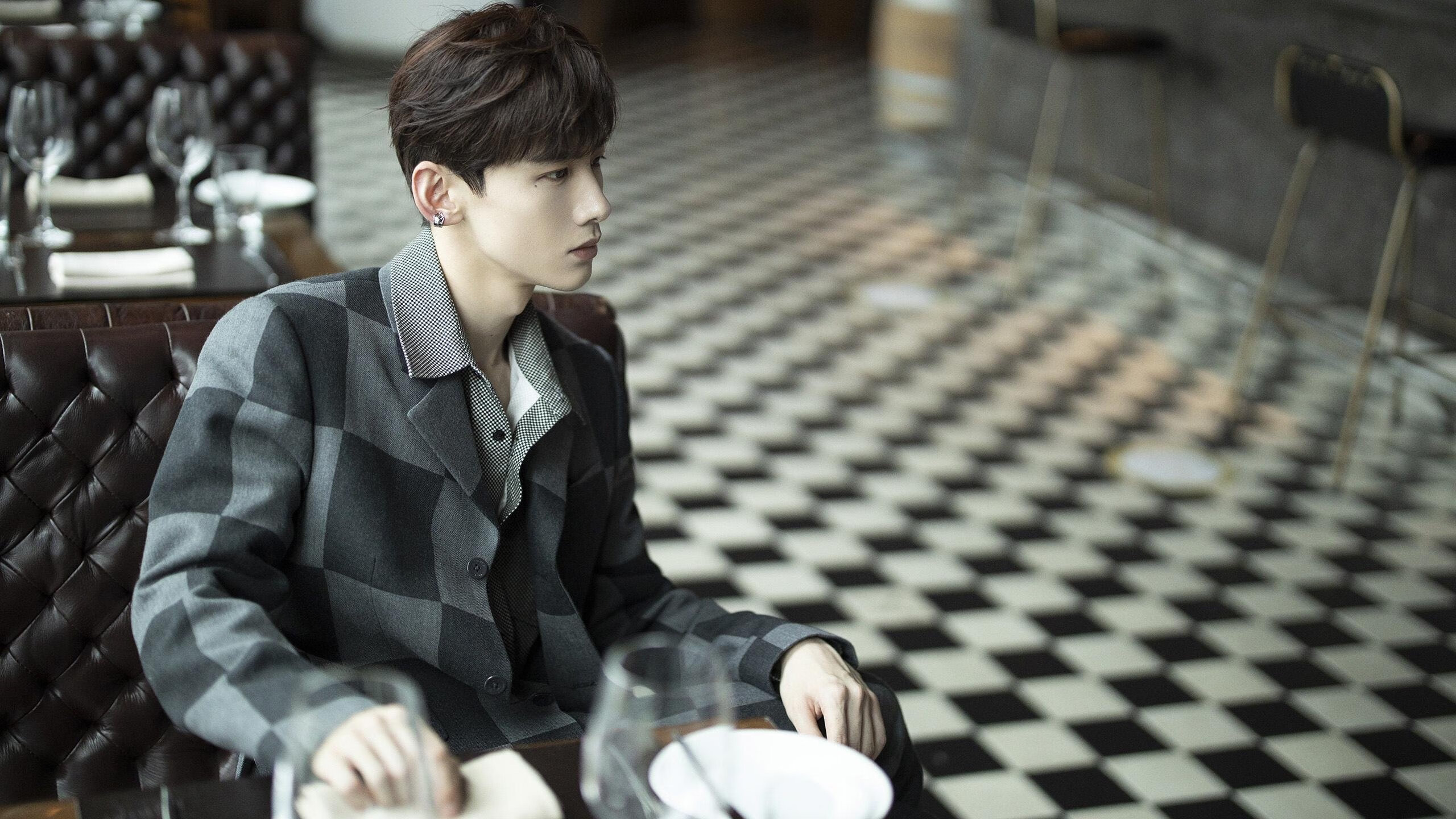 跨界想象，当深圳队冲垮森林狼，欧冠赛场见证小贾伦唯一的伟大时刻